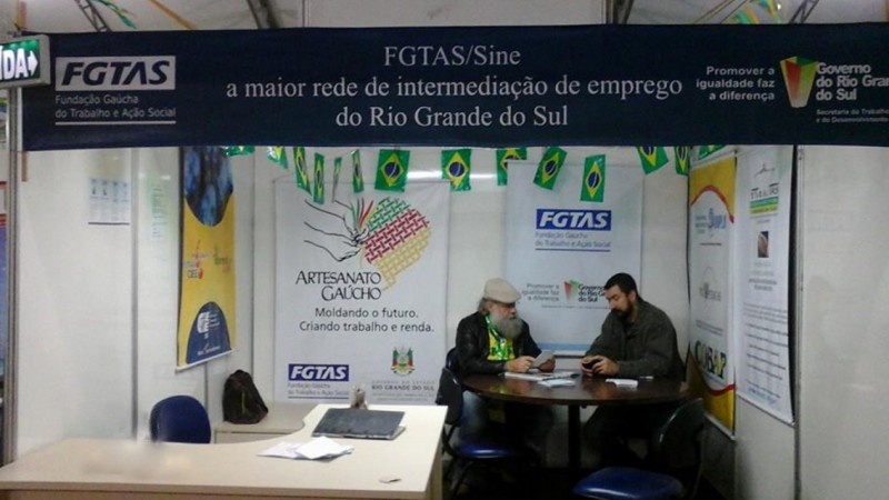Espaço da Agência FGTAS/Sine Tramandaí na 25ª Festa do Peixe